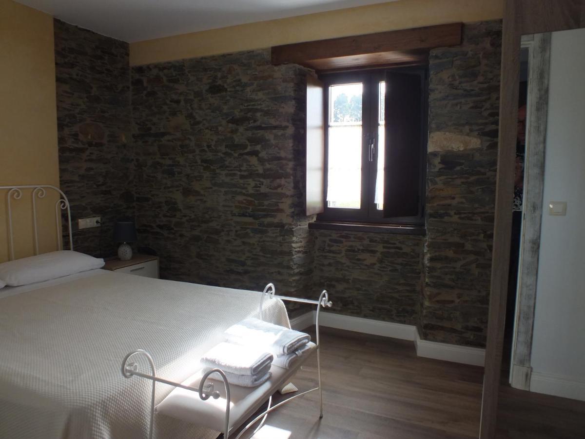 Apartamentos Puerta Del Castro Coana Bagian luar foto