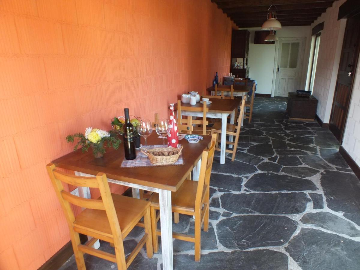 Apartamentos Puerta Del Castro Coana Bagian luar foto