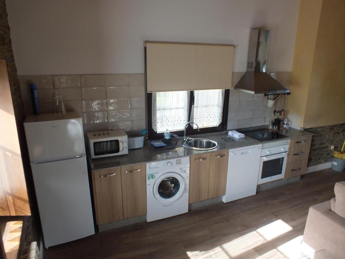 Apartamentos Puerta Del Castro Coana Bagian luar foto